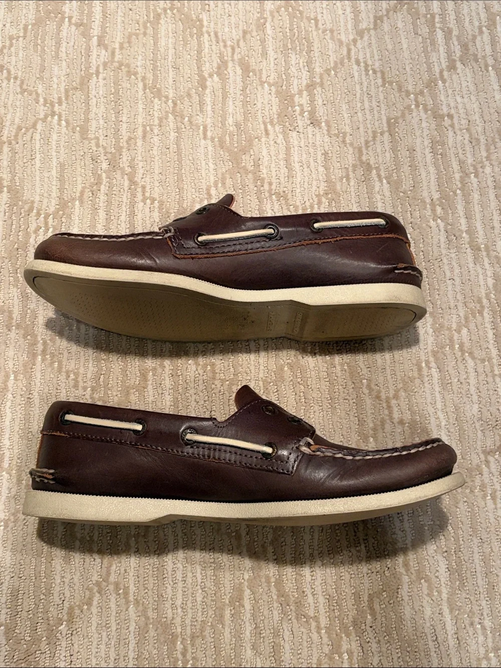 Sperry classic slip